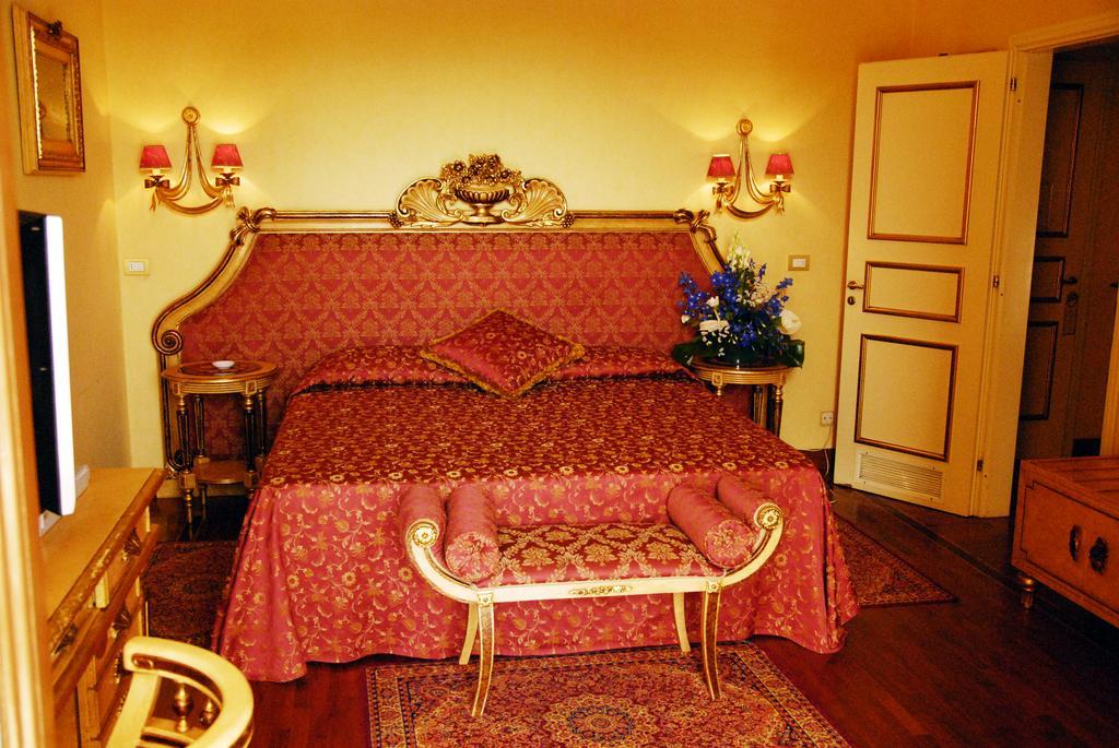 Hotel Park Ariston 4*